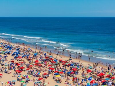 Pesquisa aponta aumento nos gastos dos turistas e alta na hotelaria no Verão. Foto: Fecomercio